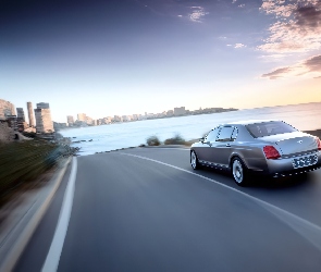 Bentley Continental, Miasto, Tył
