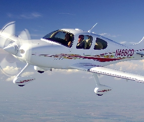 Cirrus SR-22