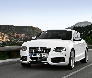 Audi S7, Stylizacja