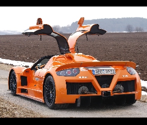 Gumpert Apollo, Spojler, Dyfuzor