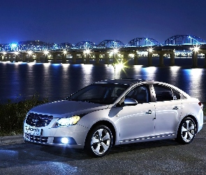 Ksenony, Chevrolet Cruze