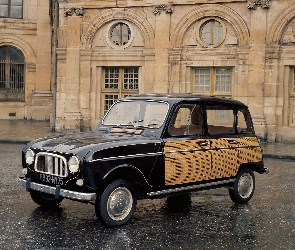 Stare, Renault 4