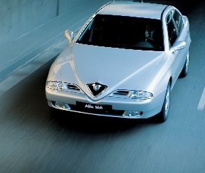 Srebrna, Alfa Romeo 166