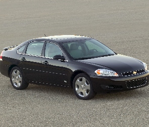 Chevrolet Evanda