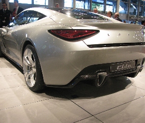 Nowy, Lotus Elite, Prezentacja