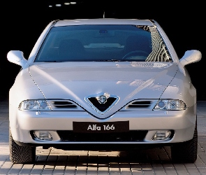 Alfa Romeo 166