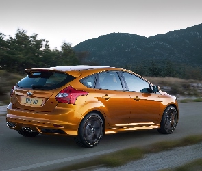 Ford Focus ST, Jezdne, Właściwości