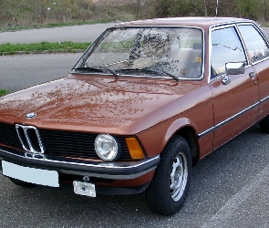 BMW 3, E21, brązowe