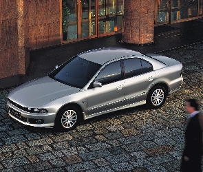 Mitsubishi Galant