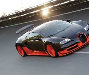 Bugatti Veyron 16.4 Super Sport, Tor