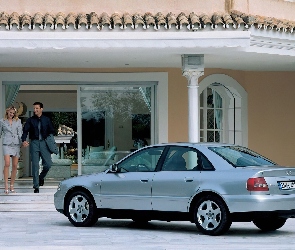 Srebrne, Audi A4
