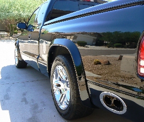 Bok, Wydechowy, Dodge Dakota, Układ