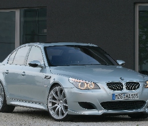 BMW E60, Ringi