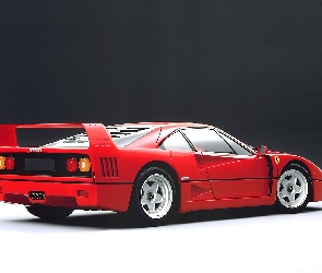 Ferrari F 40, Spojler