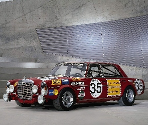 Rajdowa, Wersja, Mercedes 300 SEL