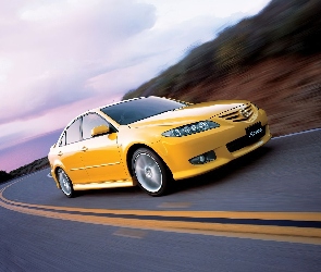 Mazda 6, Ulica, żółta