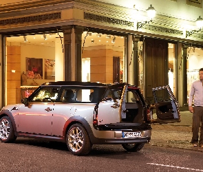 Mini Clubman, Bagażnik