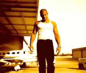 biała koszulka, Vin Diesel