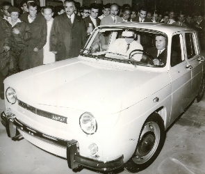 Zabytkowa, Prezentacja, Dacia 1100