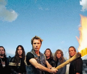 Iron Maiden, ogień, zespól