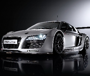 Michelin, Opony, Audi R8