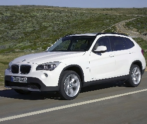 BMW X1, Turbiny, Dwie