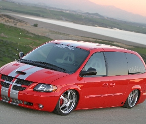 Dodge Caravan, Tuning, Obniżony