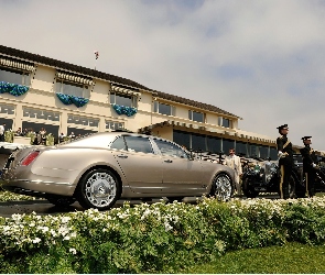 Bentley Mulsanne, Reklama