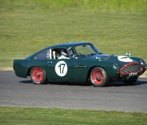 Aston Martin DB4, Startowy, Numer