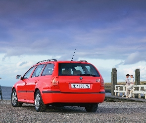 Czerwona, Kombi, Skoda Octavia