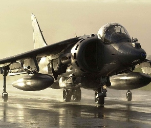 Deszcz, Lotnisko, Hawker Siddeley Harrier