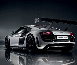 Spojler, Audi R8