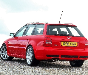 Audi RS4, Avant, Czerwone