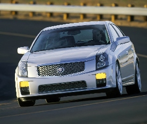 Srebrny, Cadillac CTS