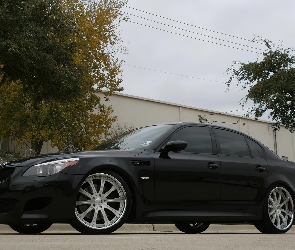 BMW 5, Mur, Ulica, E60, Czarny