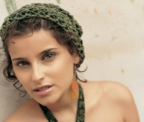 Nelly Furtado, Twarz