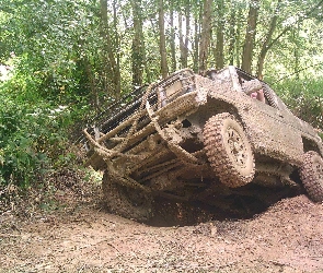 Daihatsu Feroza, Wyciągarka, Błoto