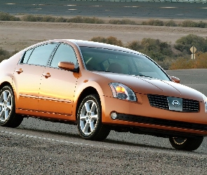 Nissan Maxima