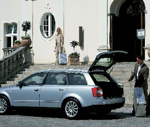 Audi A4, Avant