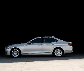Cień, BMW seria 5 F10, Lewy, Bok