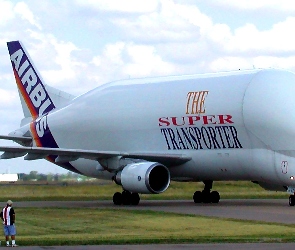 Airbus A300 Beluga, Lotnisko