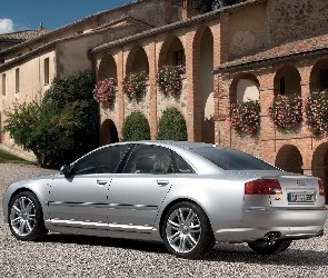 Audi A8, D3