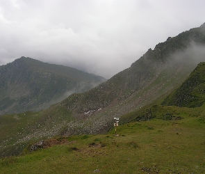 Góry, łąka