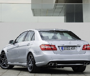 Mercedes Benz E63, Wydechu, Końcówki, AMG