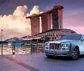Niebieski, Rolls Royce Phantom
