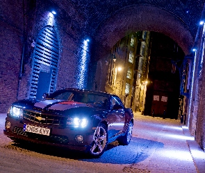 Noc, Ulica, Chevrolet Camaro