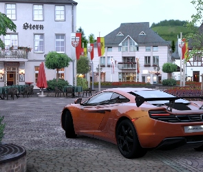 McLaren MP4-12C