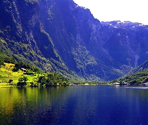 Norwegia, Wioska Gudvangen, Fiord, Góry
