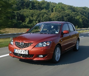 Wiśniowa, Mazda 3