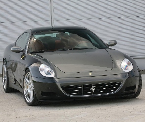 Ferrari 612 Scaglietti, Maska, Szare